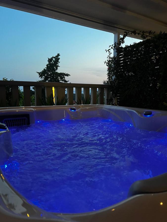 Casa Benita Bed & Breakfast ฮวาร์ ภายนอก รูปภาพ