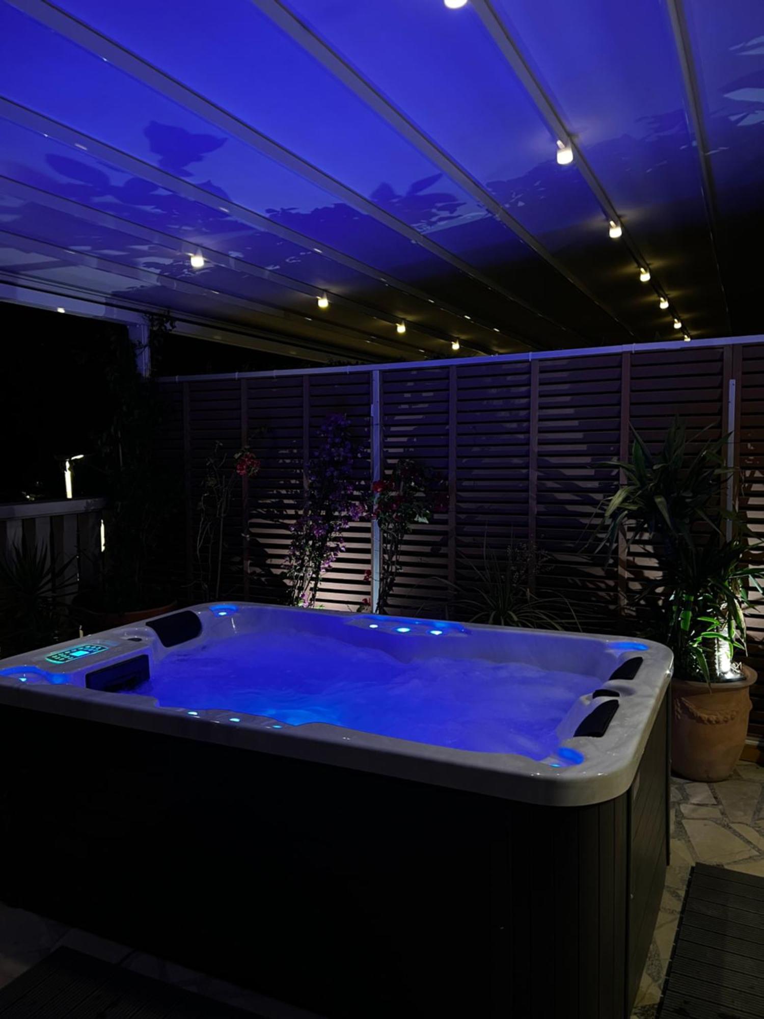 Casa Benita Bed & Breakfast ฮวาร์ ภายนอก รูปภาพ